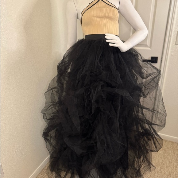 WDPL WOMENS SOLID BLACK COLORED LONG SKIRT SIZE 5XL. B1 - Picture 2 of 11